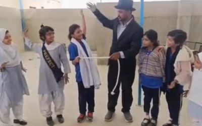 Noor Ul Ilm school organized a magic show for their students.